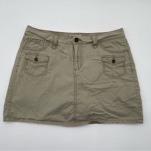 Faded Glory Khaki “Going Out” Skort Juniors Sz 10 90s Y2K 100% Cotton Utility - Picture 1 of 9